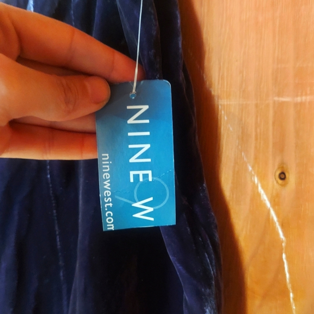 Nine West Vintage Purple Velvet Skirt - Picture 7 of 10